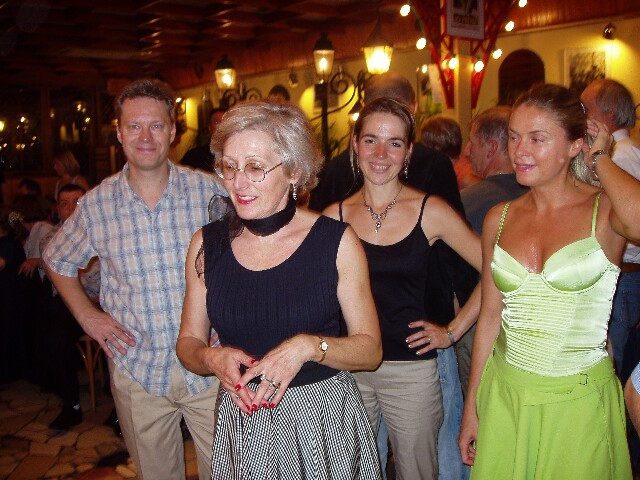 min 2004 10 22 Chez Gegene 091